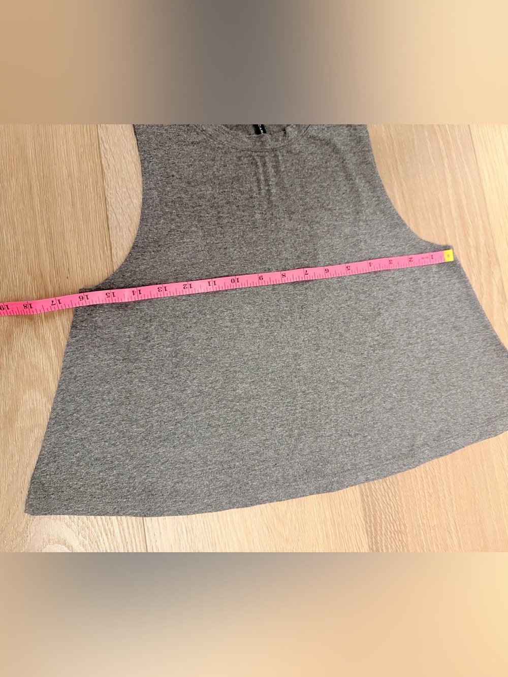 Carbon38 crop tank Light Gray Sleeveless - Picture 3 of 7